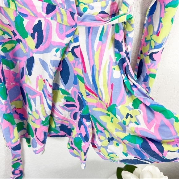 Lilly Pulitzer Tiki Wrap Romper Havin A Blast Purple Floral XXS - Picture 8 of 12